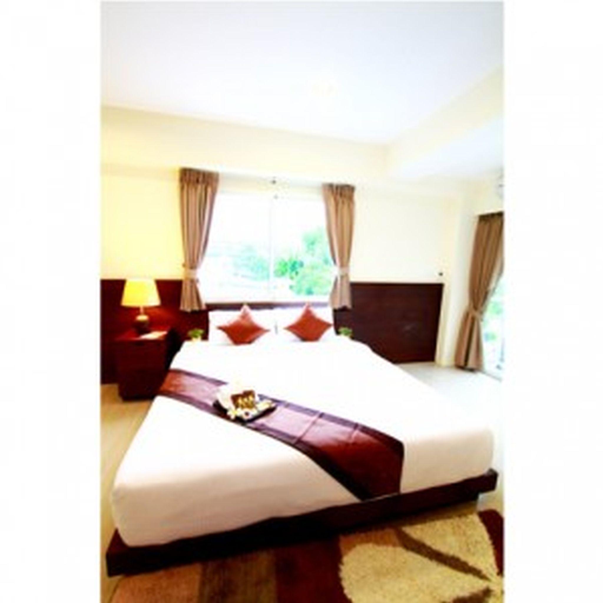 The Loft Resort Bangkok Extérieur photo
