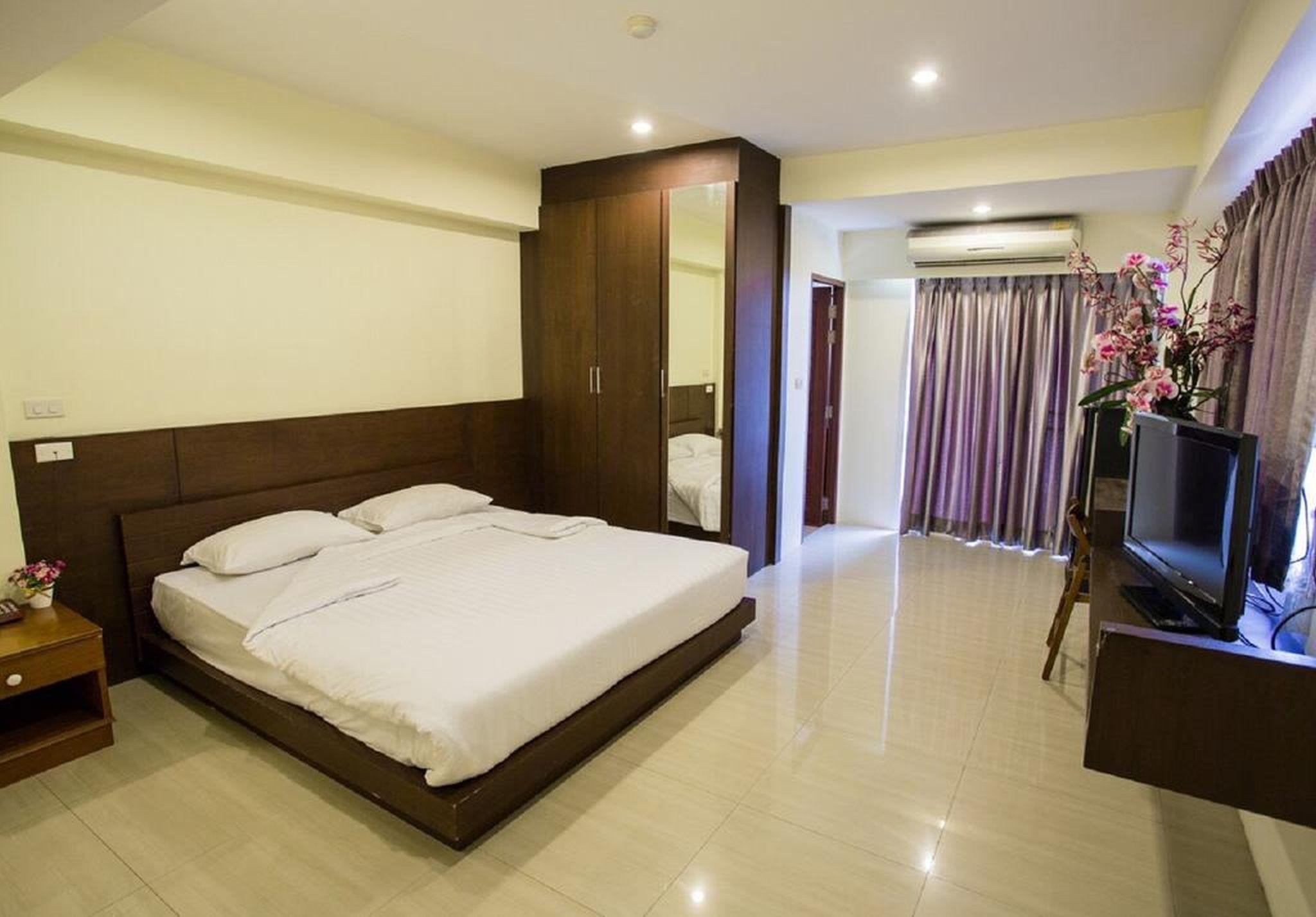 The Loft Resort Bangkok Extérieur photo