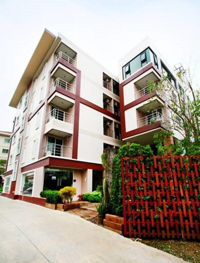 The Loft Resort Bangkok Extérieur photo