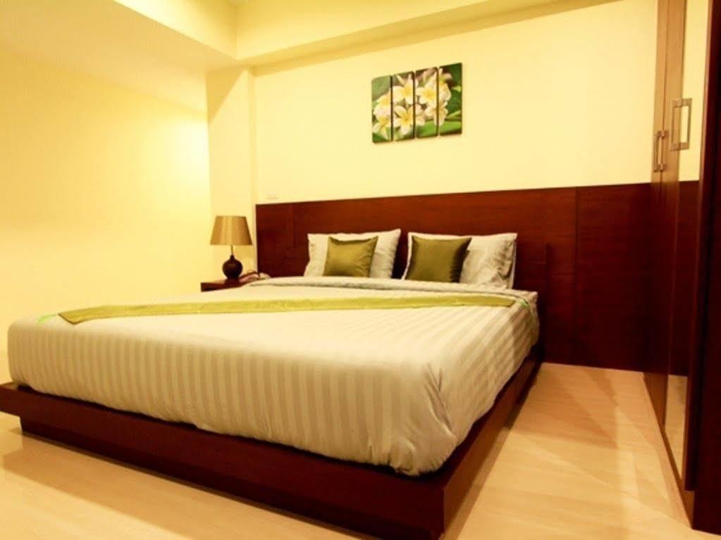 The Loft Resort Bangkok Extérieur photo